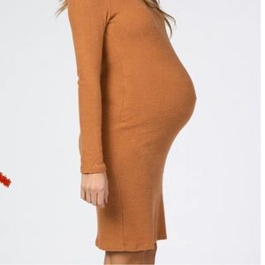 Ribbed Long Sleeve Golden / Rust maternity Dress - Size M